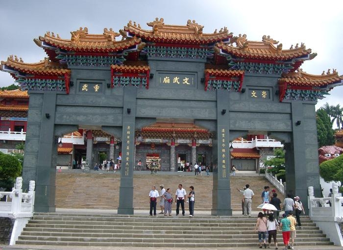 Apr 2018 - Man Po Temple